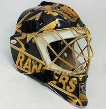 Load image into Gallery viewer, *Signed by Mike Richter* Gold Foil Bauer 961